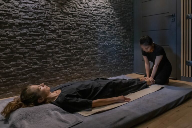 thai massage